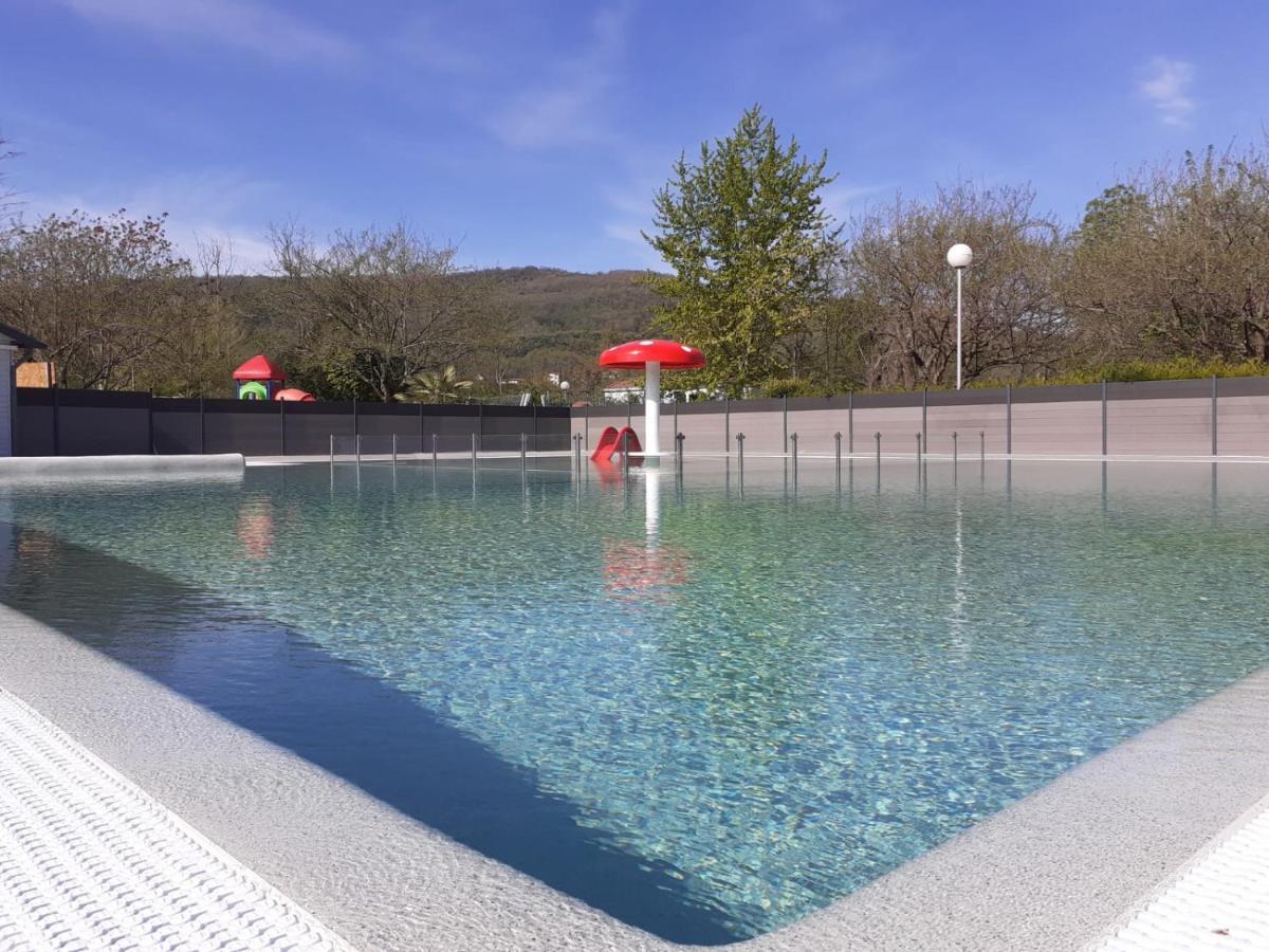 Camping Du Lac Foix Kültér fotó